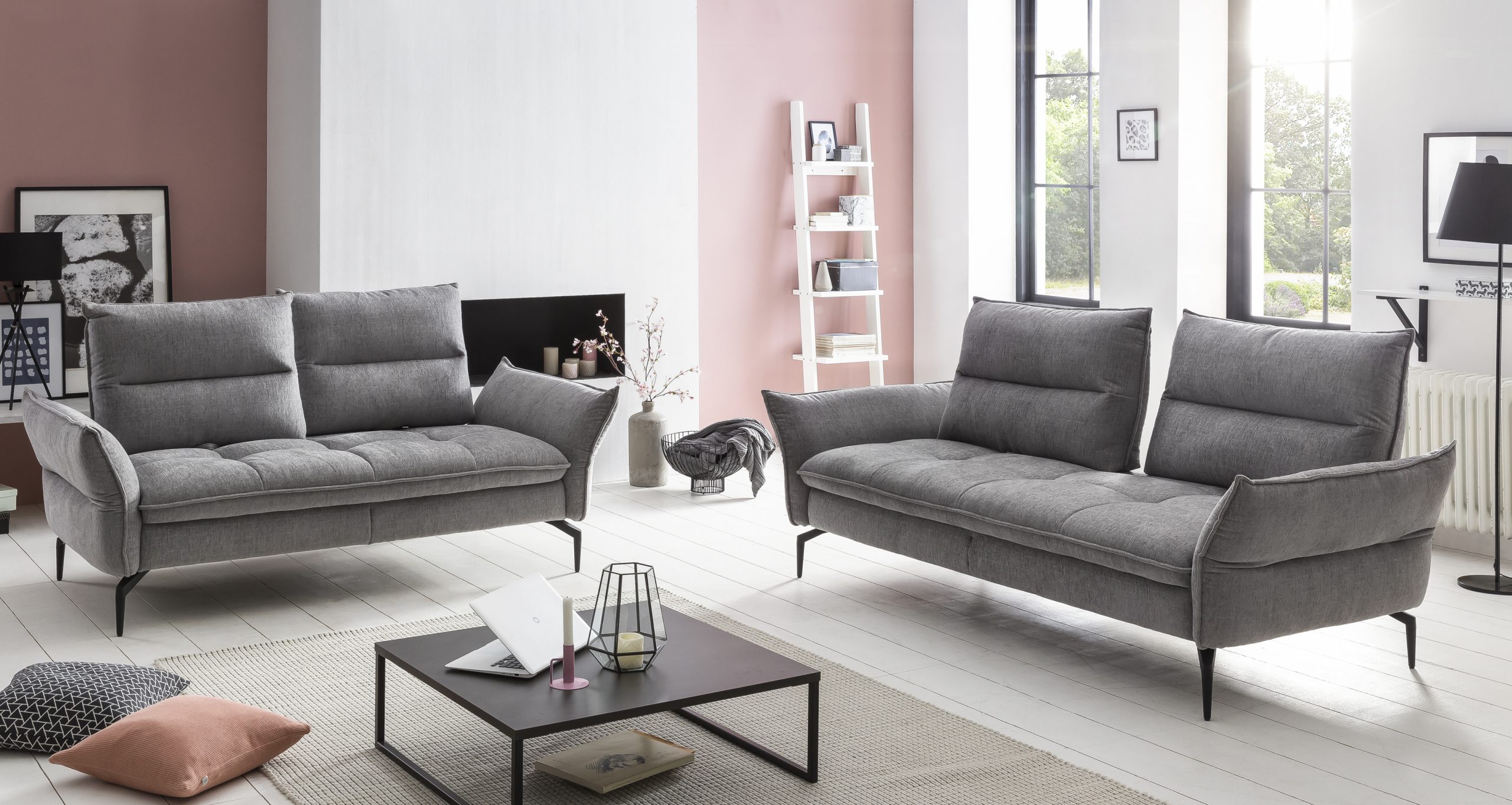– Sofa Fashion Exxpo COMFORT&STYLE